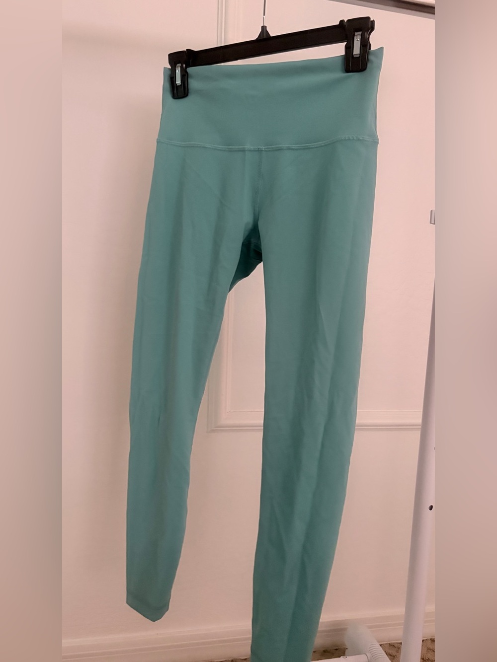 lululemon athletica Seafoam Green Leggings